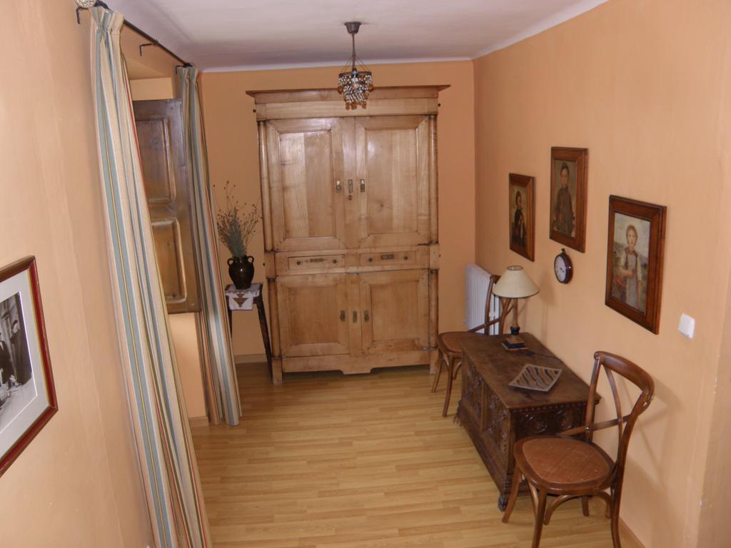 Hotel De La Val Hecho Extérieur photo